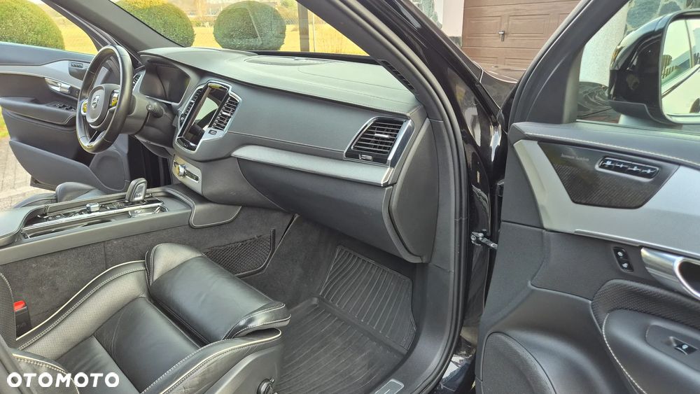 Volvo XC 90 - 20