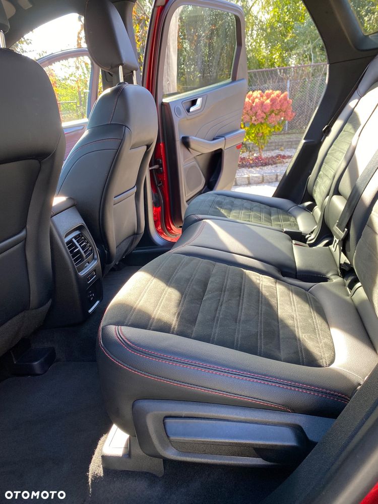 Ford Kuga 2.5P PHEV FWD ST-Line - 27