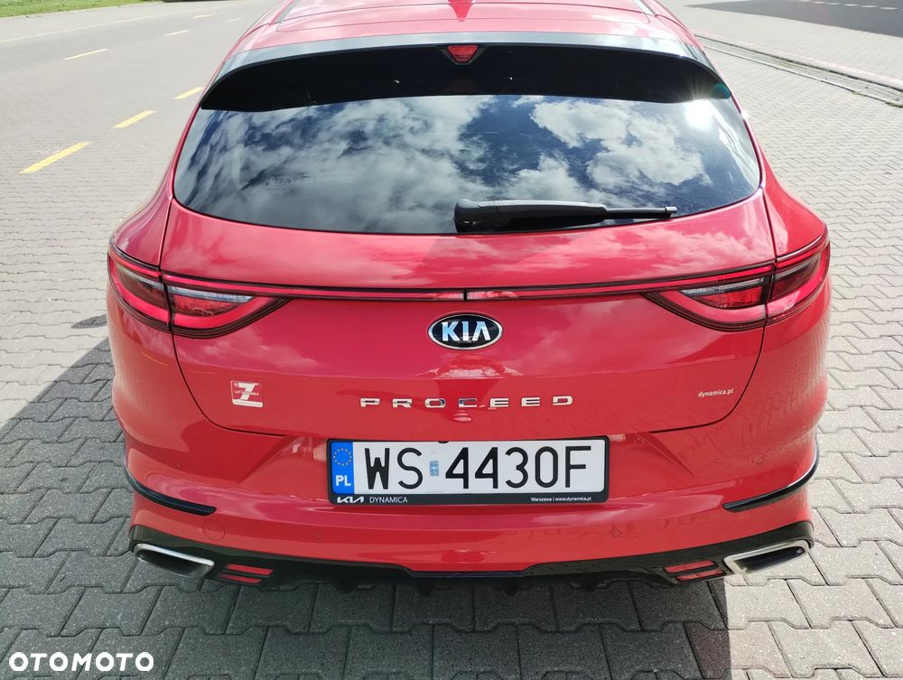 Kia ProCeed 1.6 T-GDI GT DCT - 4