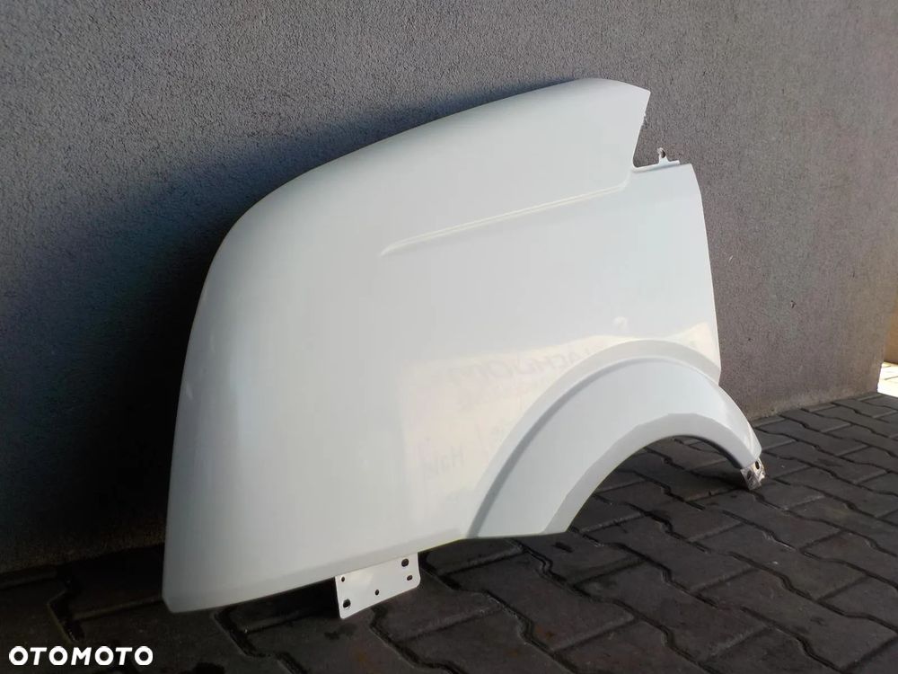 VW CRAFTER BŁOTNIK LEWY PRZÓD - 2