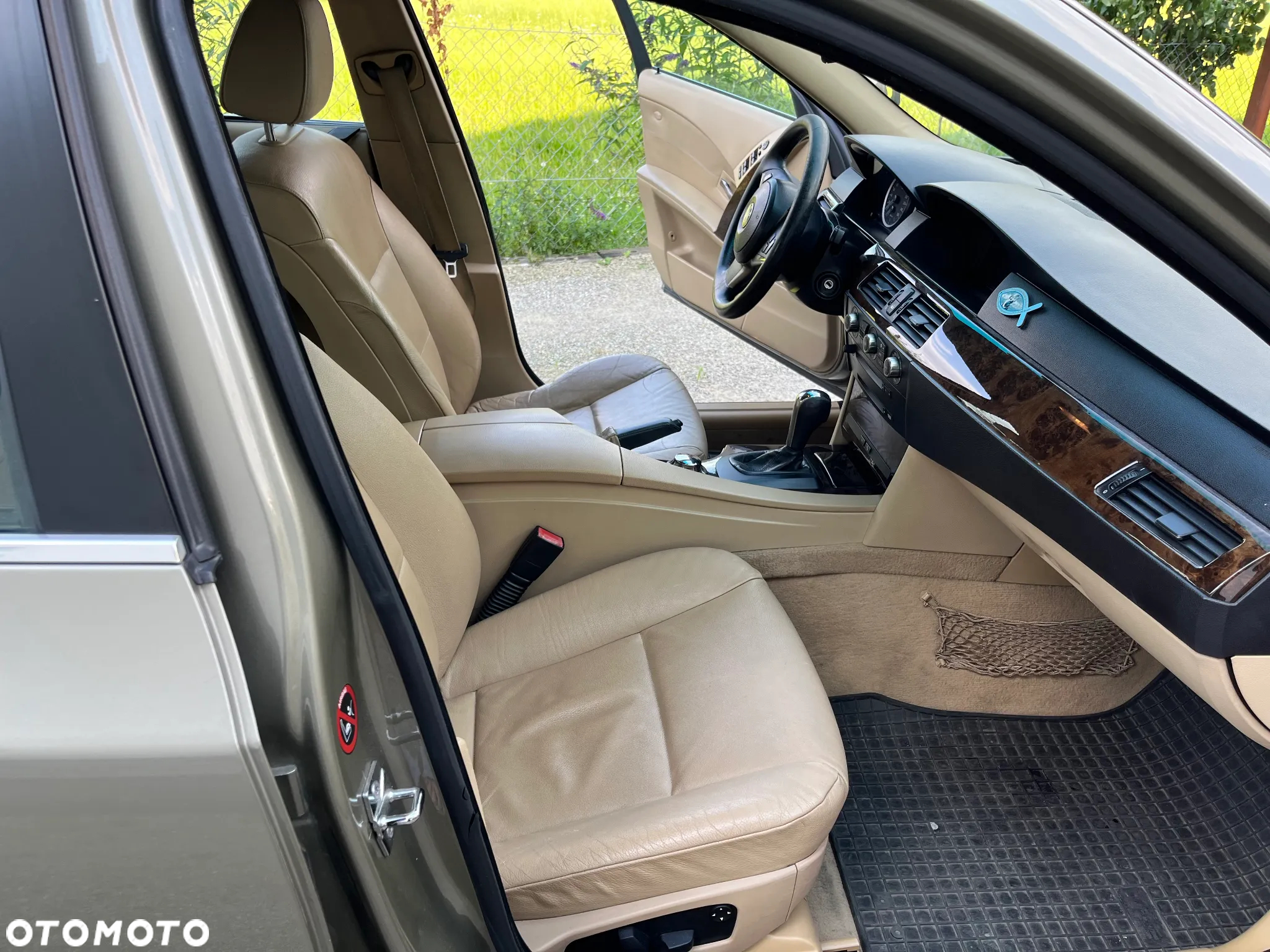 BMW Seria 5 - 12