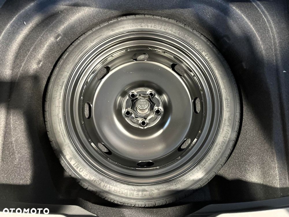 Volkswagen Golf Variant - 29