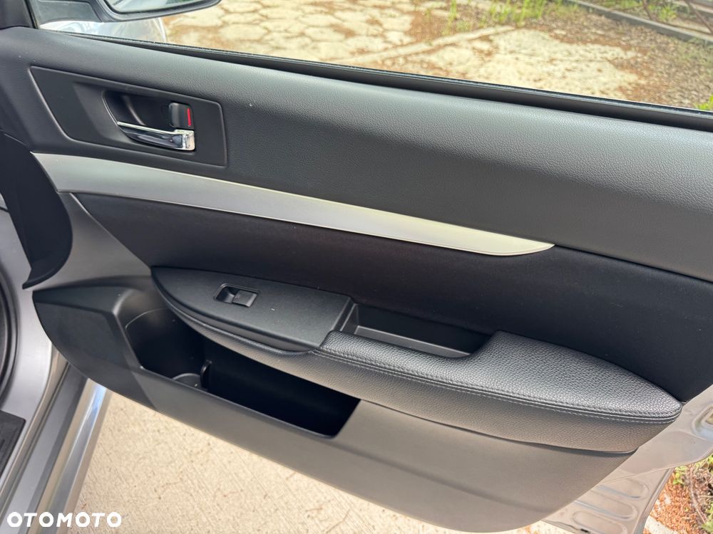Subaru Legacy 2.0R Automatik Comfort - 30