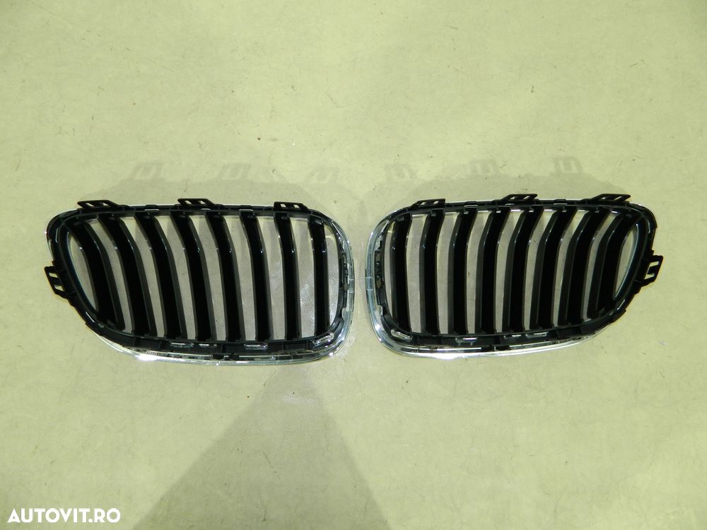 Set grile radiator (nari) stanga/dreapta BMW Seria 2 F22 / F23 M-Sport, 2013, 2014, 2015, 7295522 / 7295521 - 7