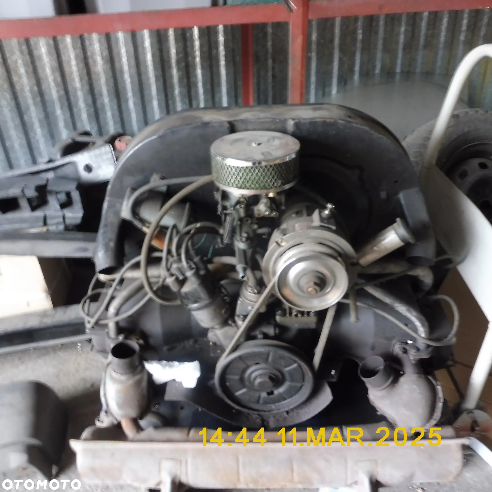 Volkswagen Karmann Ghia - 16