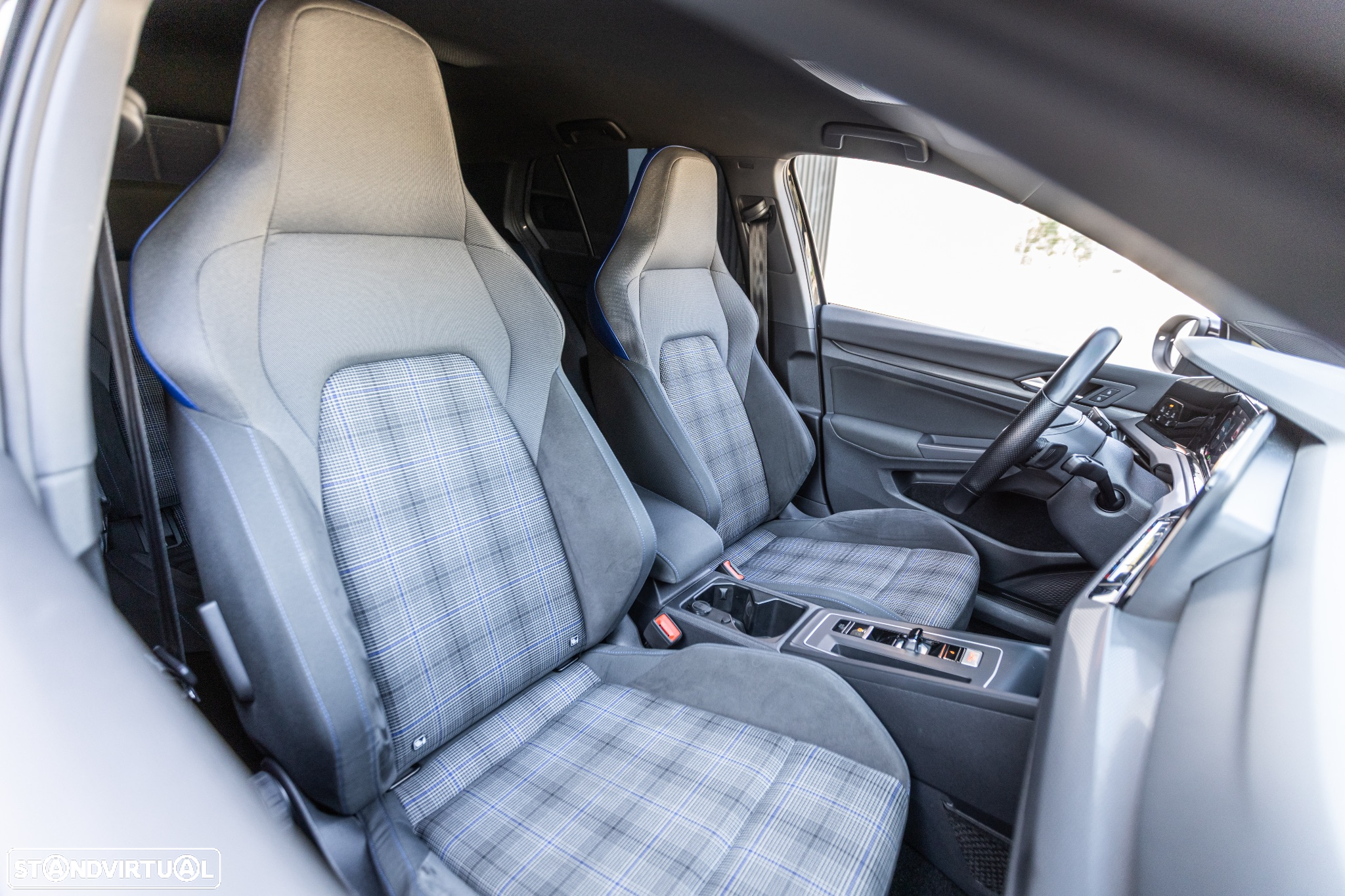 VW Golf 1.4 TSI GTE DSG - 28
