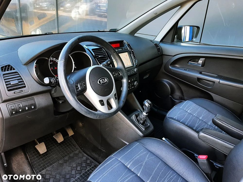 Kia Venga 1.6 L - 26