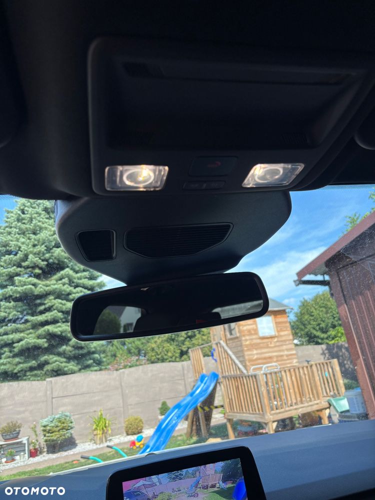 Ford Kuga - 27