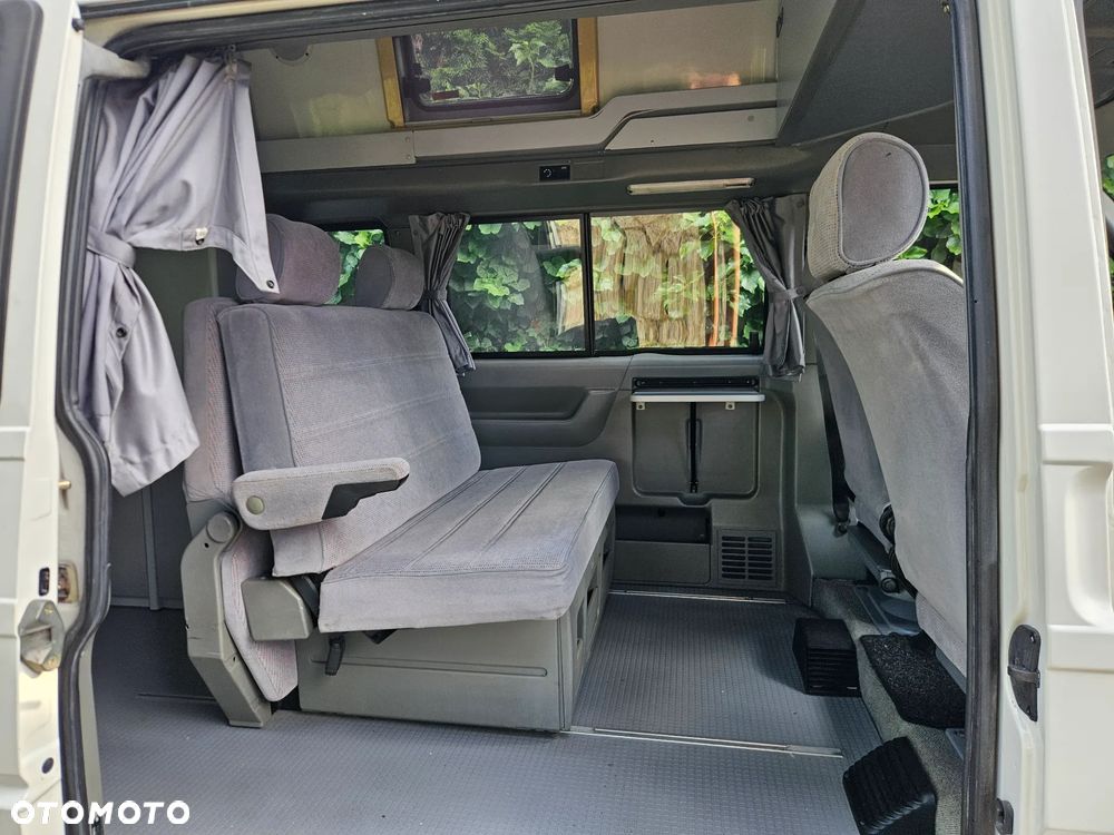 Volkswagen California - 20