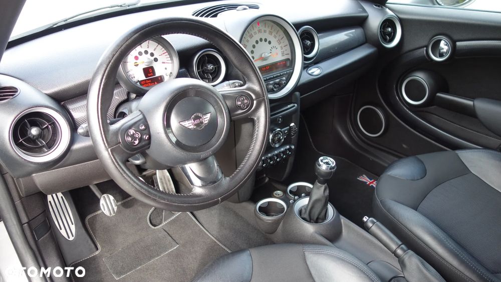 MINI Cooper S - 14
