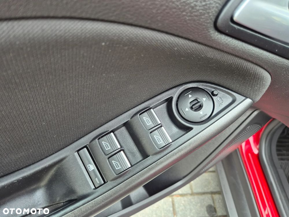Ford Focus - 29