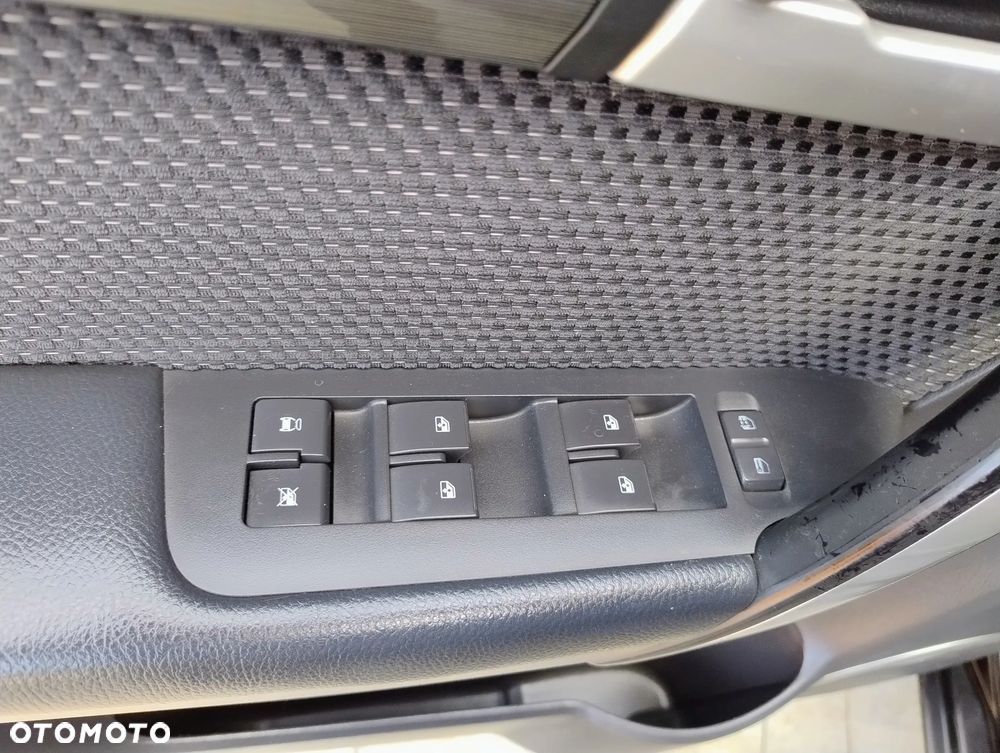 Chevrolet Captiva 2.0 d LT sport - 9