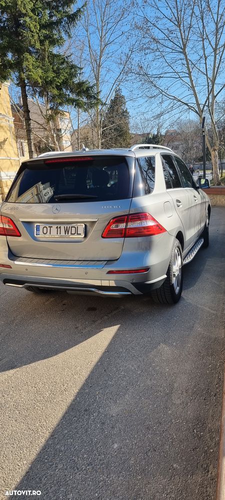 Mercedes-Benz ML - 10
