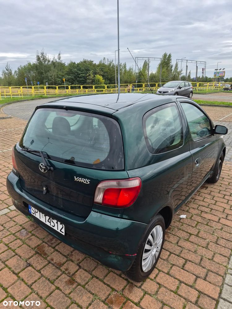 Toyota Yaris 1.3 Sol - 6