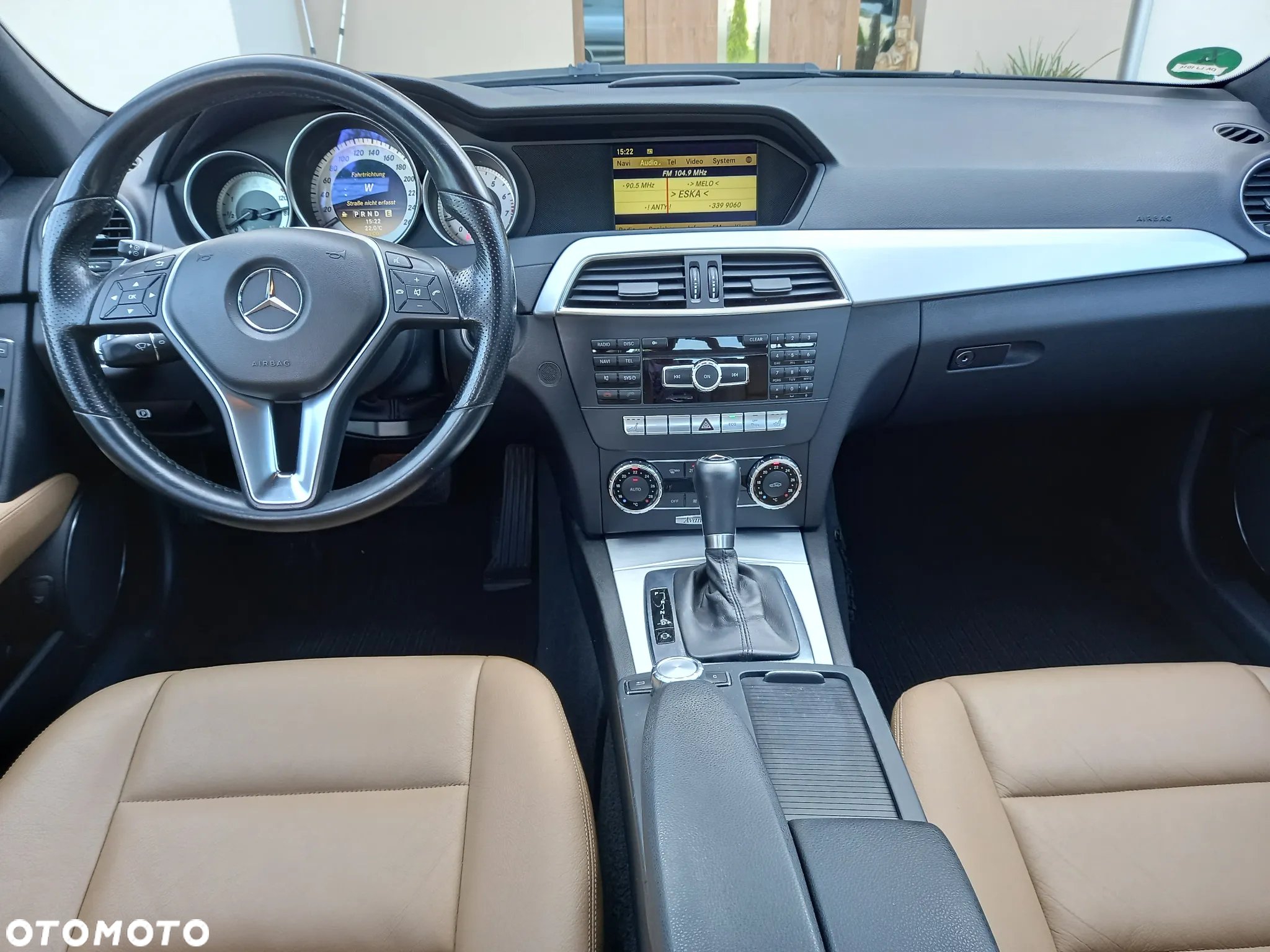 Mercedes-Benz Klasa C 250 CGI BlueEff Avantgarde - 31