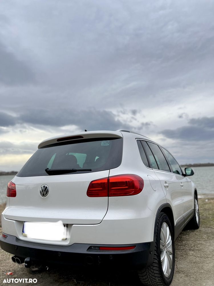 Volkswagen Tiguan - 5