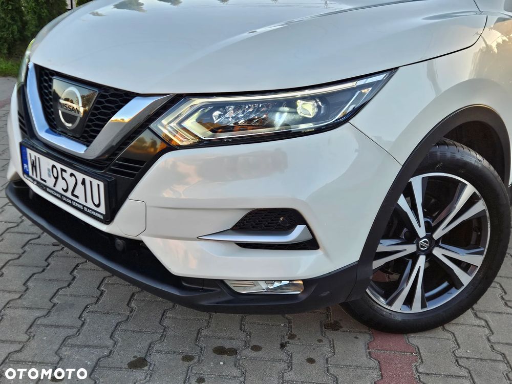 Nissan Qashqai 1.2 DIG-T N-Connecta Xtronic EU6 - 29