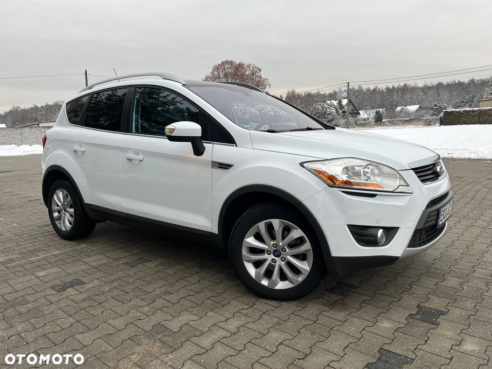 Ford Kuga 2.0 TDCi 4x4 Titanium - 25