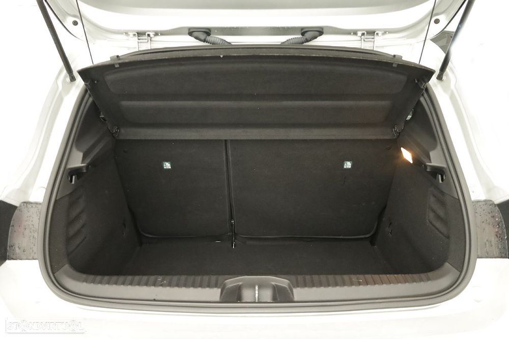 Renault Clio 1.0 TCe Evolution - 22