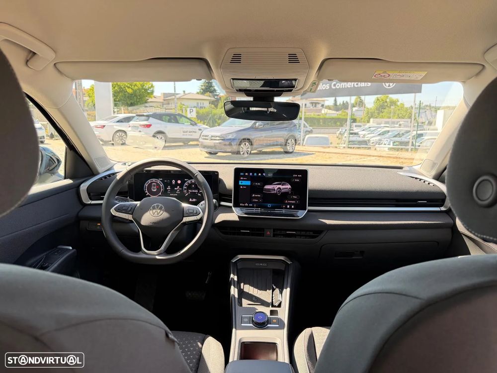 VW T-Roc 1.5 eTSI Trend DSG - 15