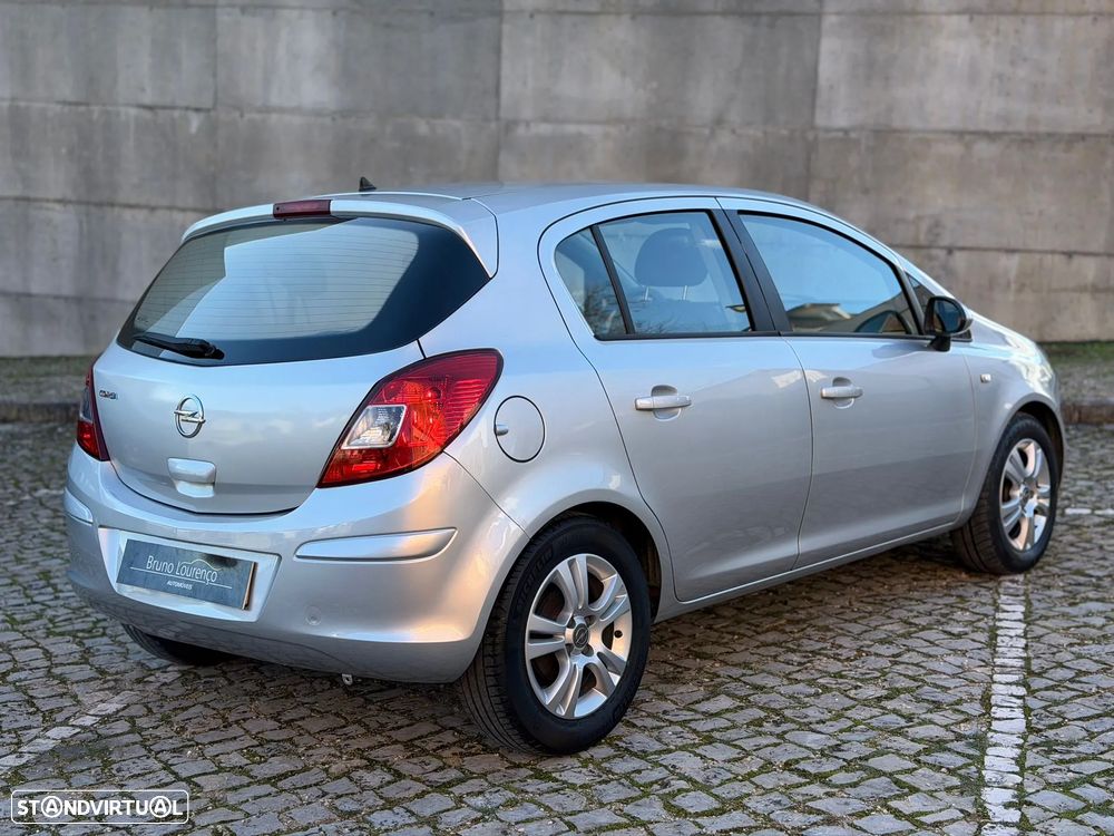 Opel Corsa 1.3 CDTI Enjoy 89g - 3