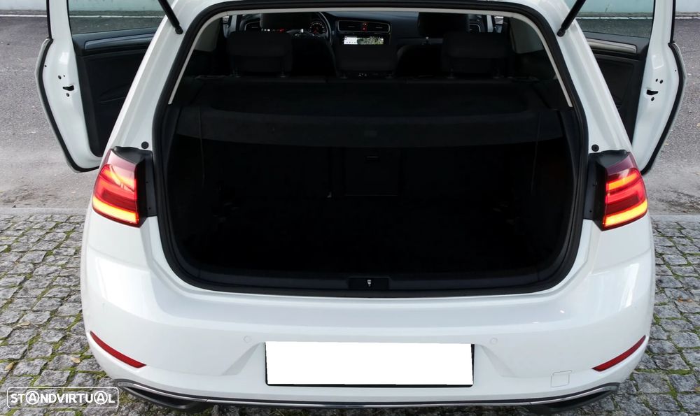 VW Golf 1.6 TDI R-Line - 46