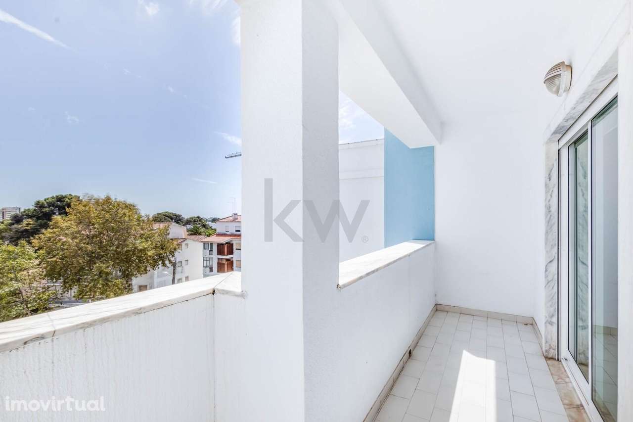 Exclusivo Apartamento Duplex T3 para venda em Cascais - Localização Pr - Grande imagem: 4/51