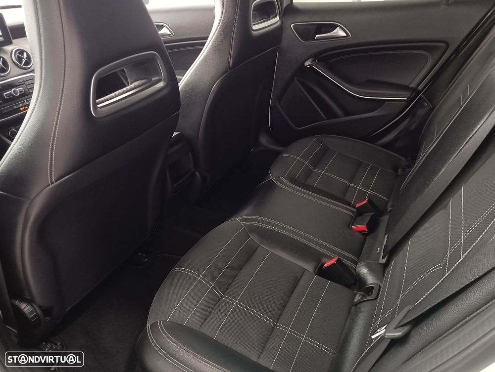 Mercedes-Benz GLA 200 CDI Aut. — fotografia 19