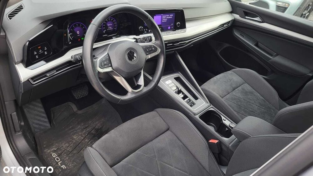 Volkswagen Golf Variant - 9