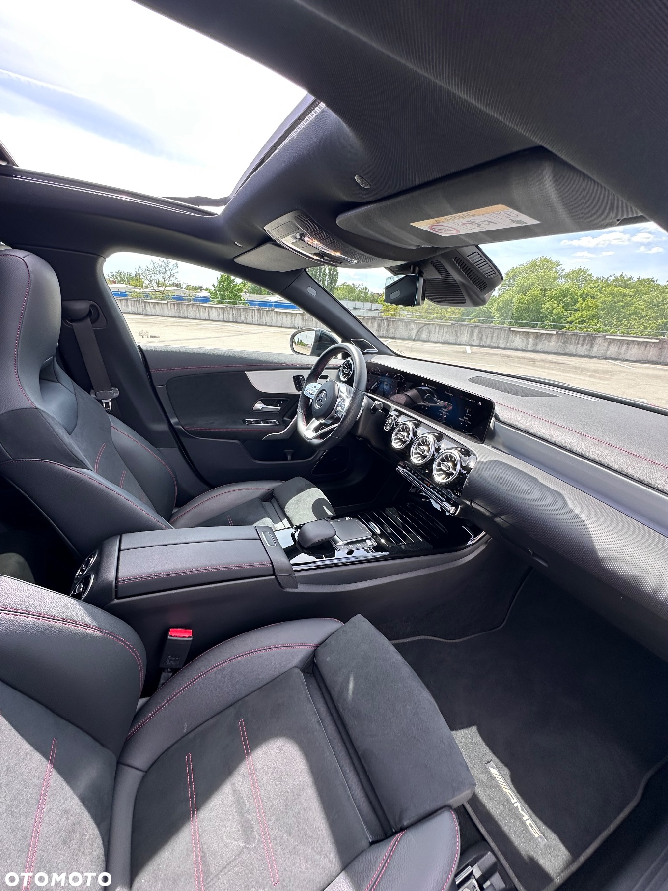 Mercedes-Benz CLA 250 4-Matic AMG Line 7G-DCT - 32