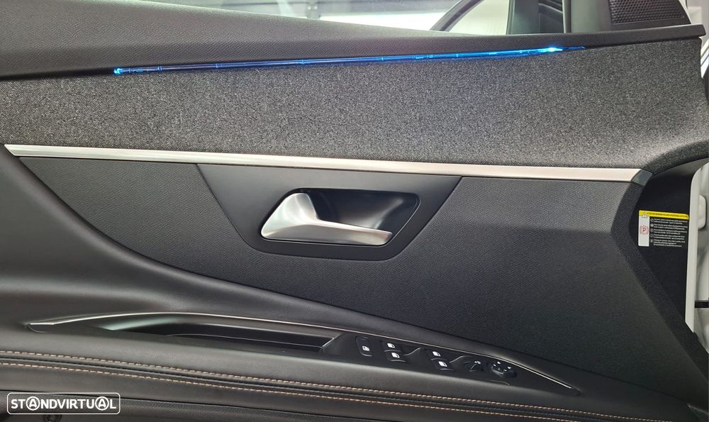 Peugeot 3008 1.5 BlueHDi GT Line EAT8 - 23