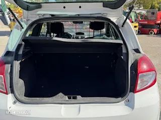 Renault CLIO - 4