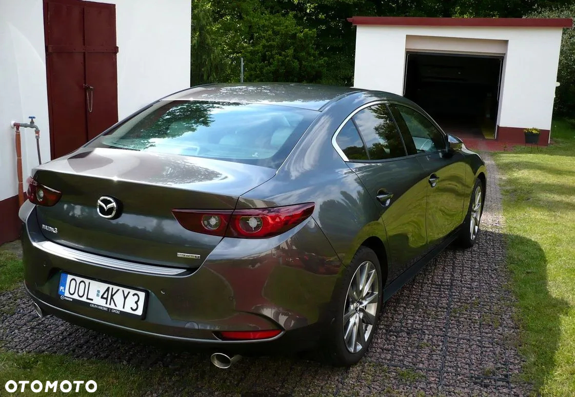 Mazda 3 - 4