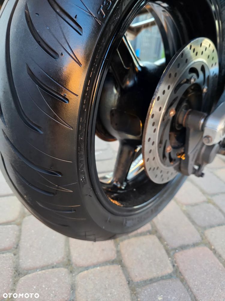 Yamaha FJR - 39