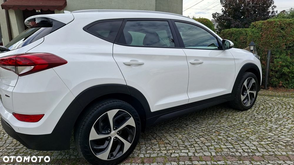 Hyundai Tucson 1.6 Turbo 2WD Passion - 16
