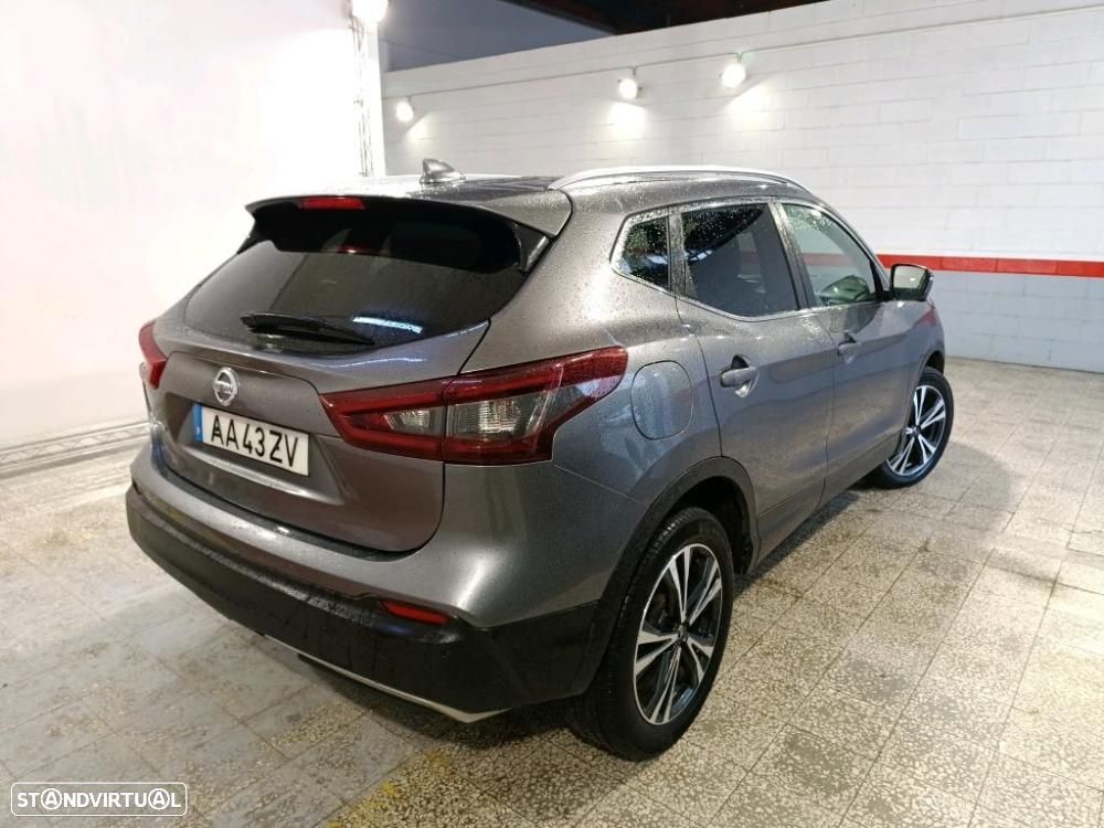 Nissan Qashqai 1.5 dCi N-Connecta - 2