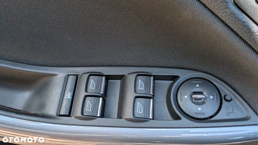 Ford Focus 2.0 TDCi Titanium - 11