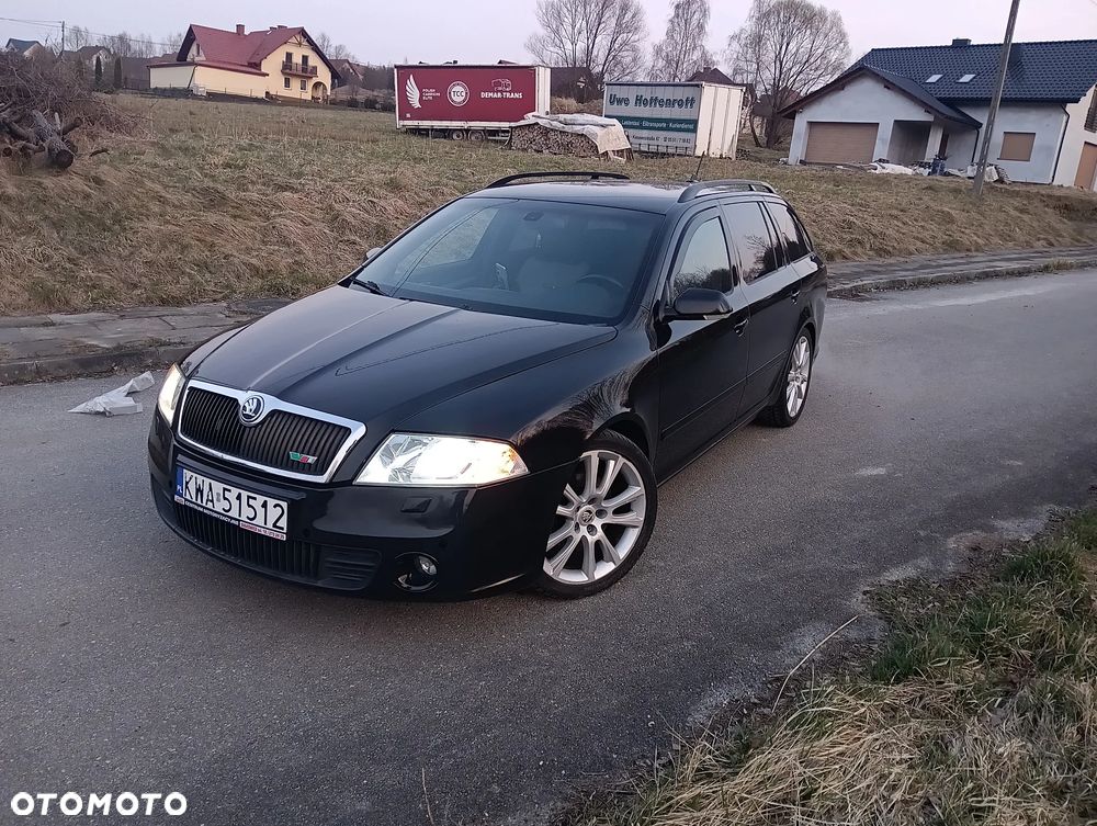 Skoda Octavia 2.0 TSI RS - 1
