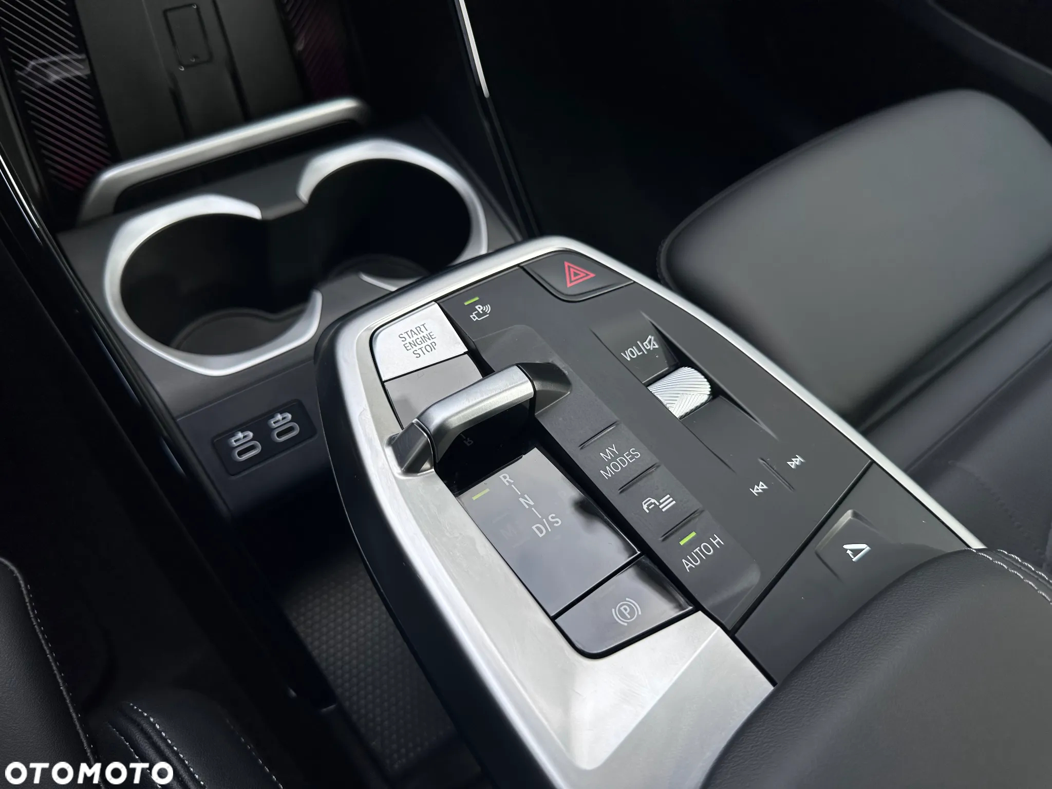 BMW X1 sDrive20i mHEV - 19
