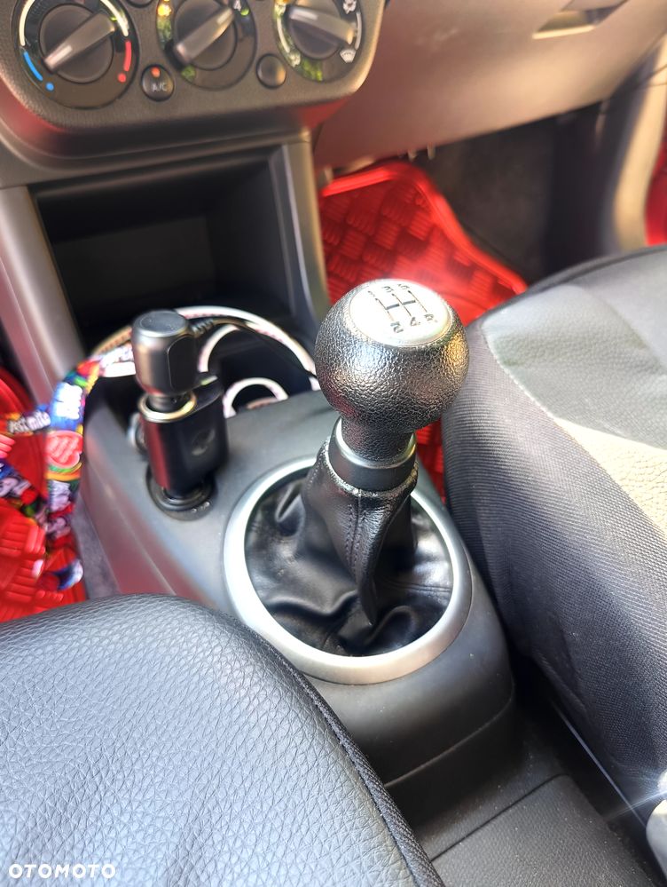 Suzuki Swift - 13