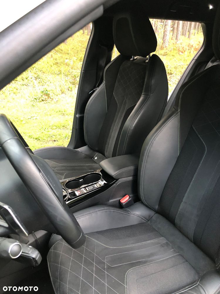 Peugeot 2008 1.2 PureTech GT Pack S&S EAT8 - 16