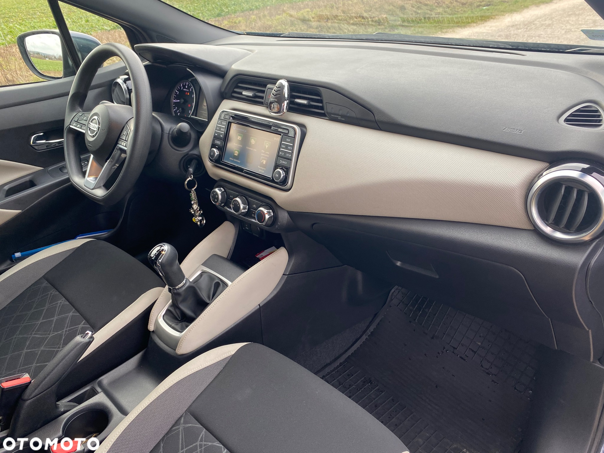 Nissan Micra 0.9 IG-T N-Way - 17