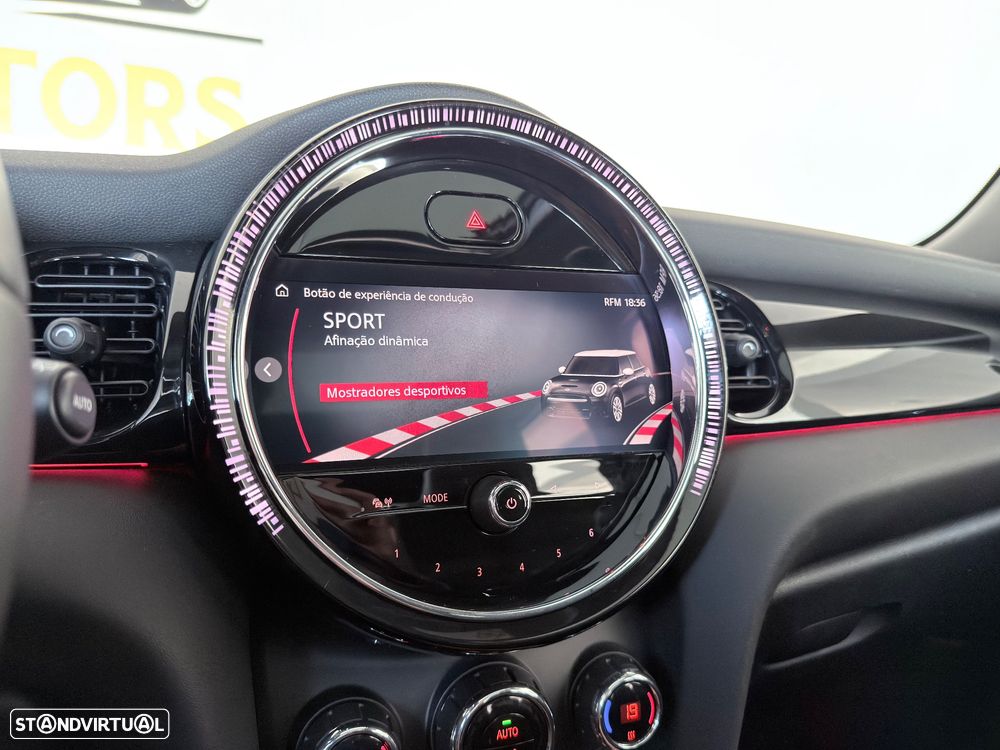 MINI 5 Portas Cooper JCW - 21