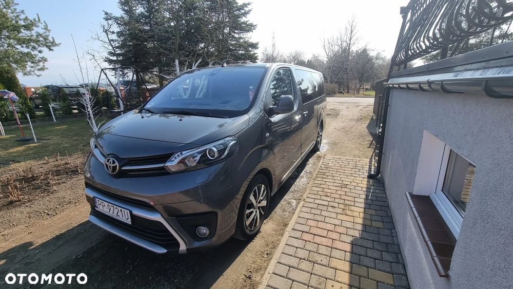Toyota Proace Verso 2.0 D4-D Long VIP - 1