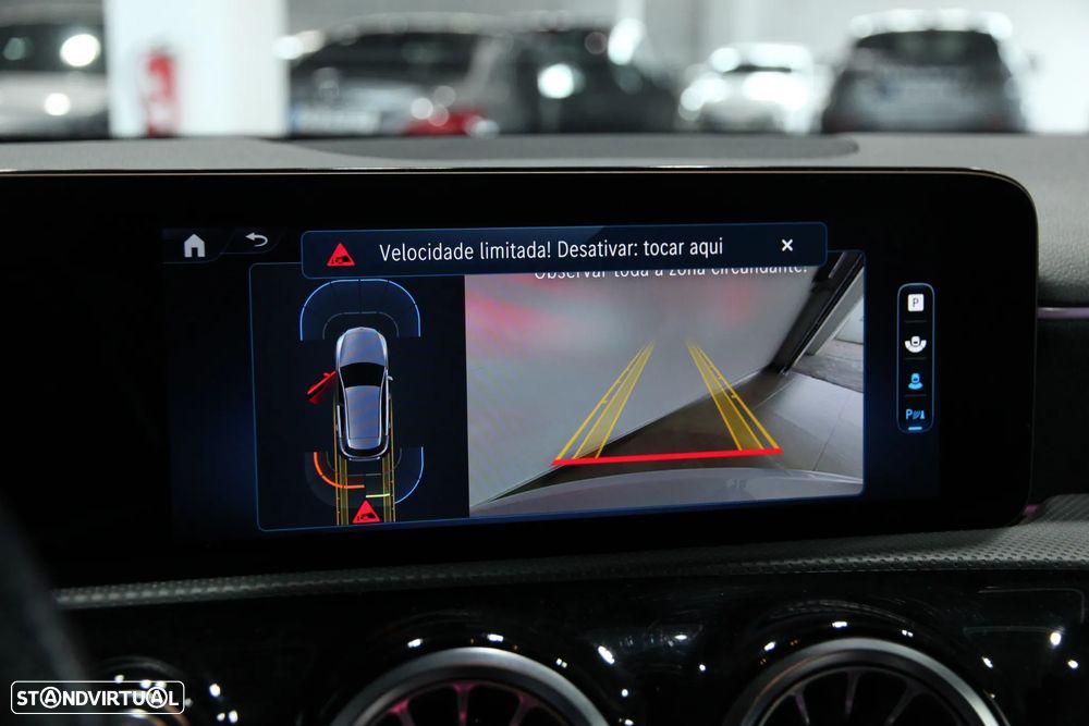 Mercedes-Benz A 250 e AMG Line - 25