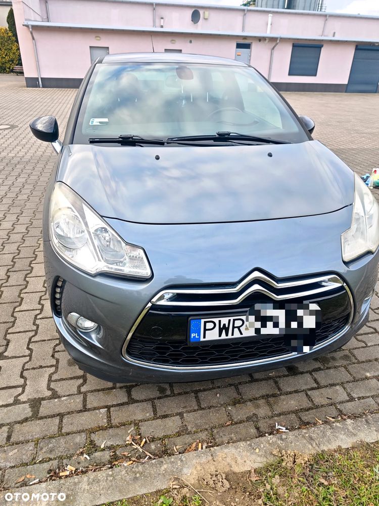 Citroën DS3 HDi 90 FAP SoChic - 13