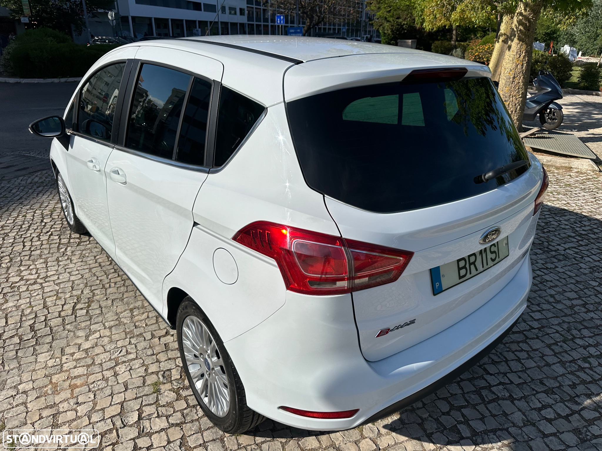 Ford B-Max 1.0 SCTi Trend - 25