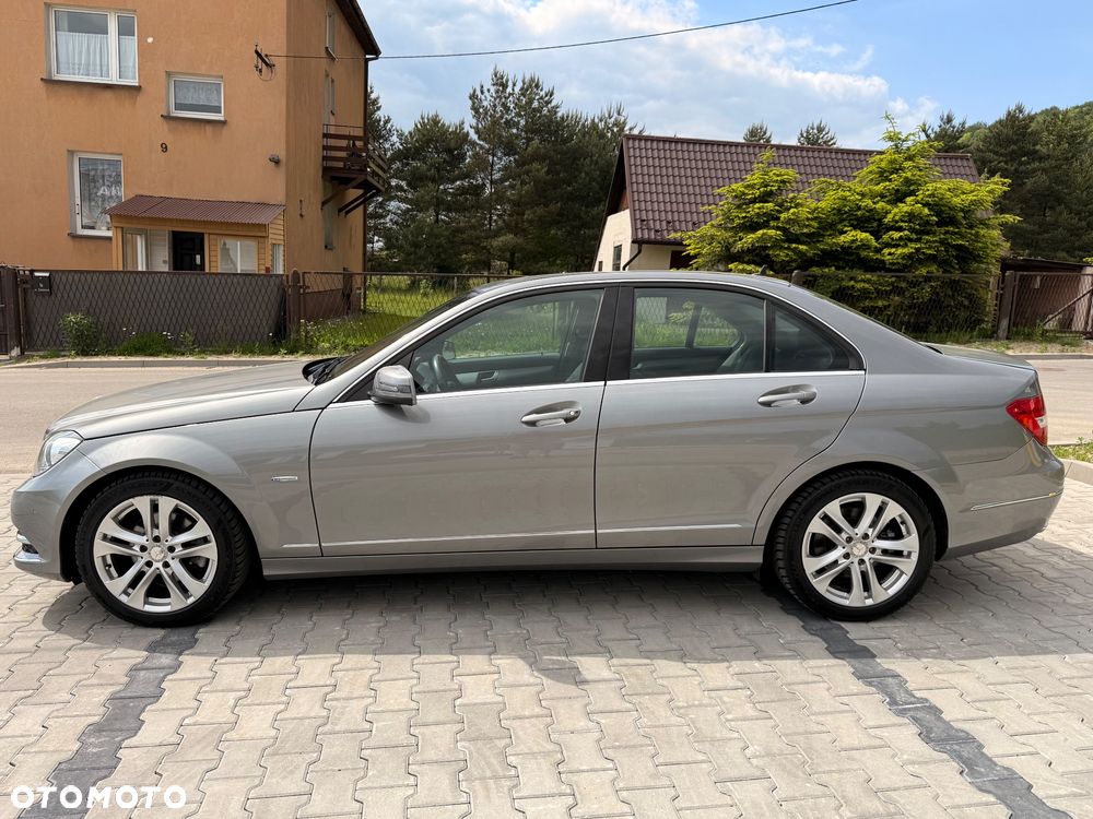 Mercedes-Benz Klasa C 250 (BlueEFFICIENCY) 7G-TRONIC Avantgarde - 6