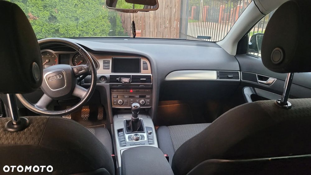 Audi A6 Avant - 10