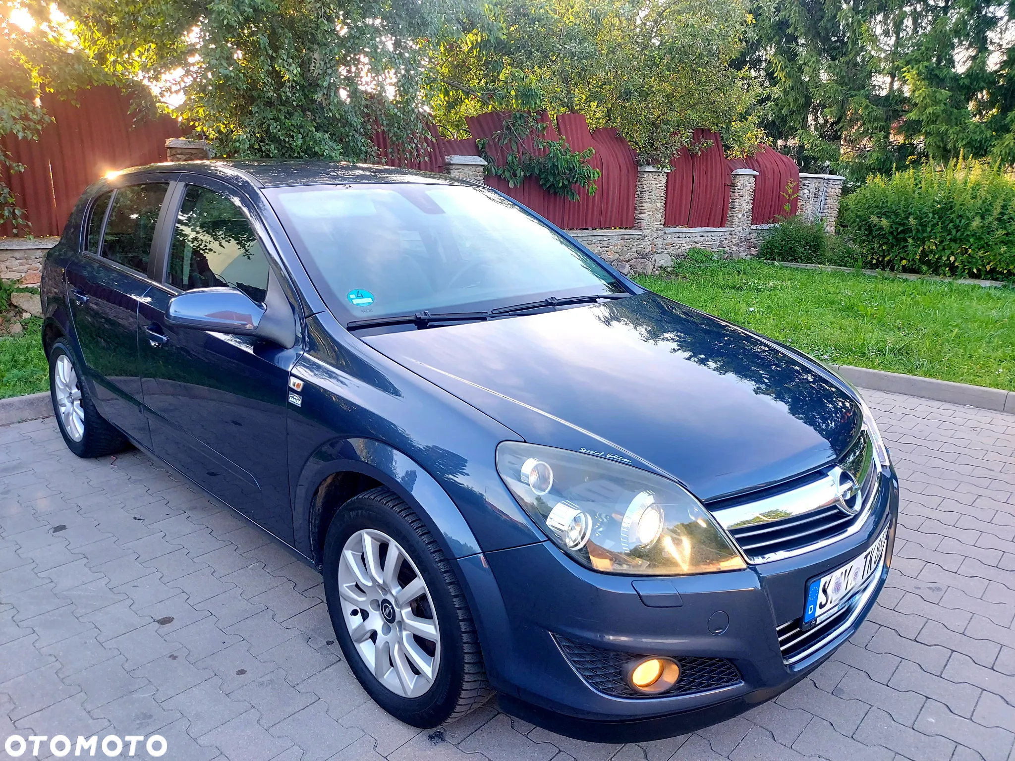 Opel Astra 1.8 Edition - 2
